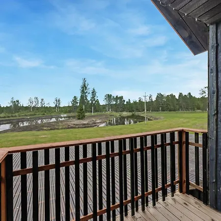 Jaerveaeaere Puhkemaja Сasa de vacaciones *